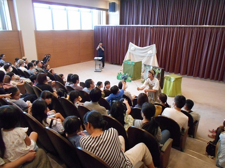 人形劇　ちいちゃん、赤ずきんちゃんになる！