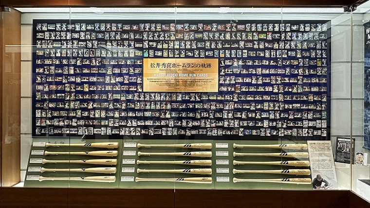 松井秀喜ベースボールミュージアムの館内に展示されているホームランカード
