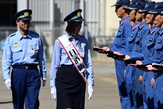 庁舎前にて特別点検を実施