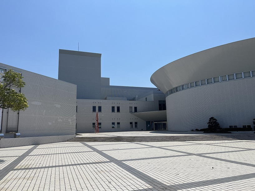 根上総合文化会館