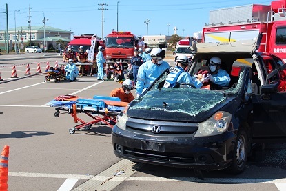 救急隊による車外救出