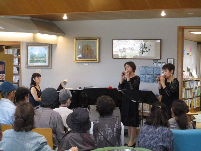 ピアノとオカリナ