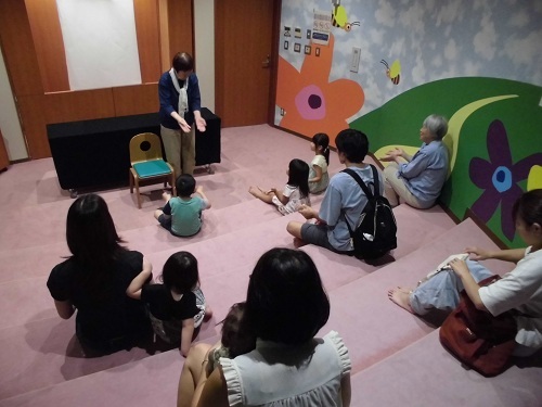 おはなし会の様子
